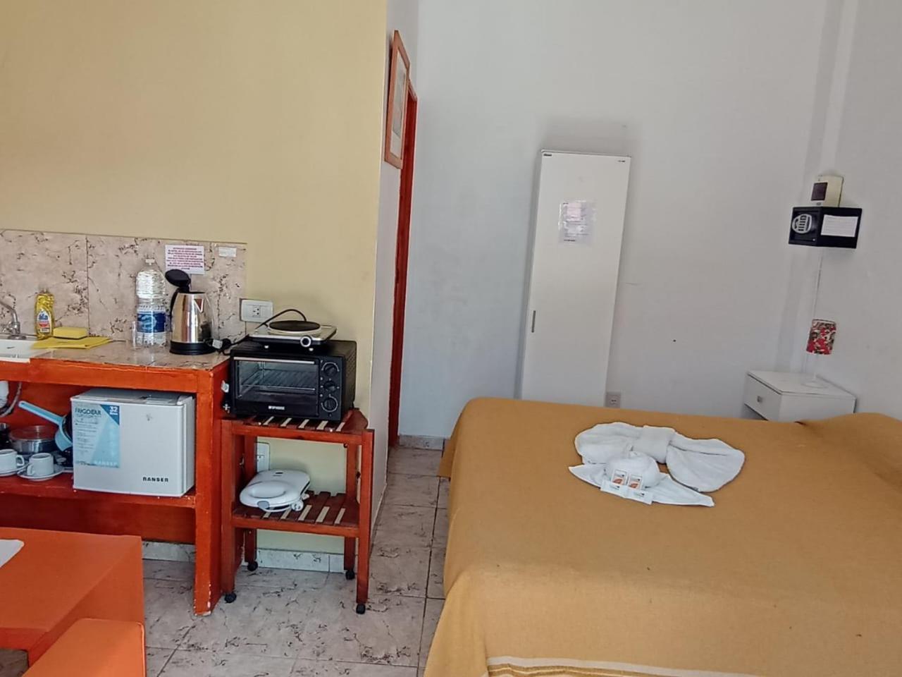 Departamentos Mon Apartment San Clemente del Tuyu Exterior photo